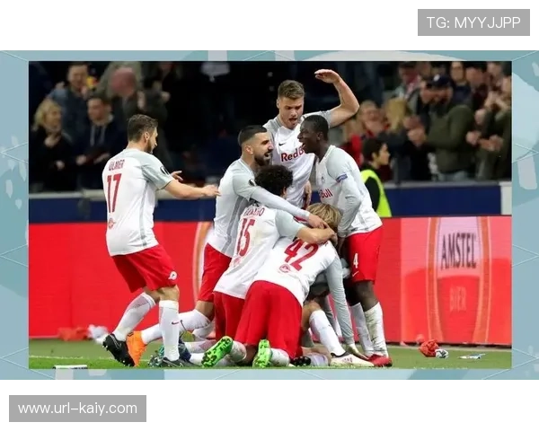 欧冠联赛阶段过半：晋级形势分析，传统豪门与黑马球队对比