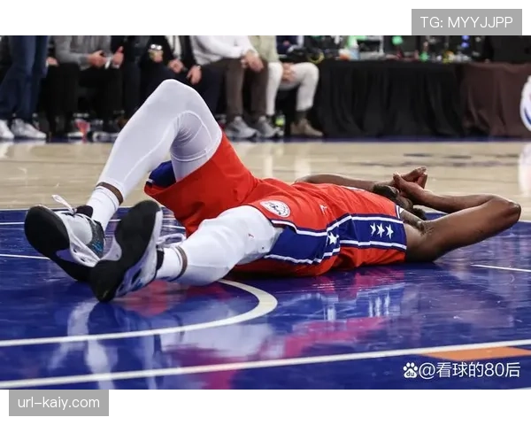 特写：恩比德复出首战砍下40+20，终场前封盖后振臂怒吼